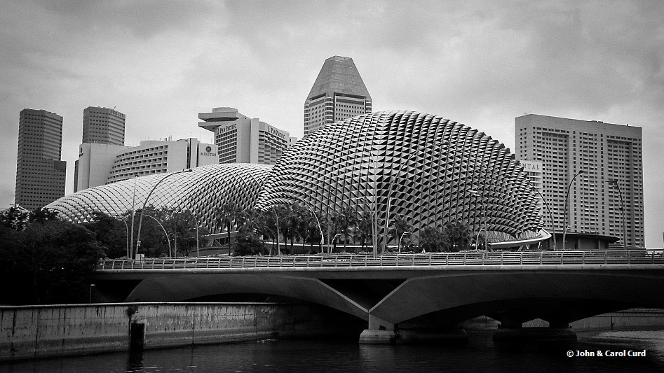 _MG_4253 Downtown mono.JPG
